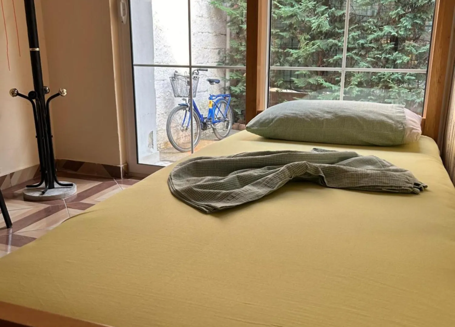 The Secret Garden Inn Hostel Tirana Albanien